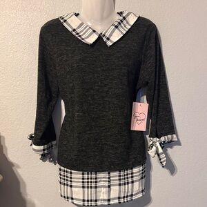NWT Love Maven Plaid Collar Black Top